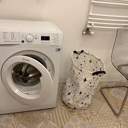 Tango Budapest- Your In Downtown